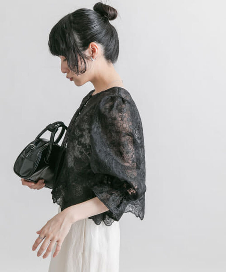  「KBF オーガンジー刺繍クロップドブラウス」|シャツ・ブラウス|