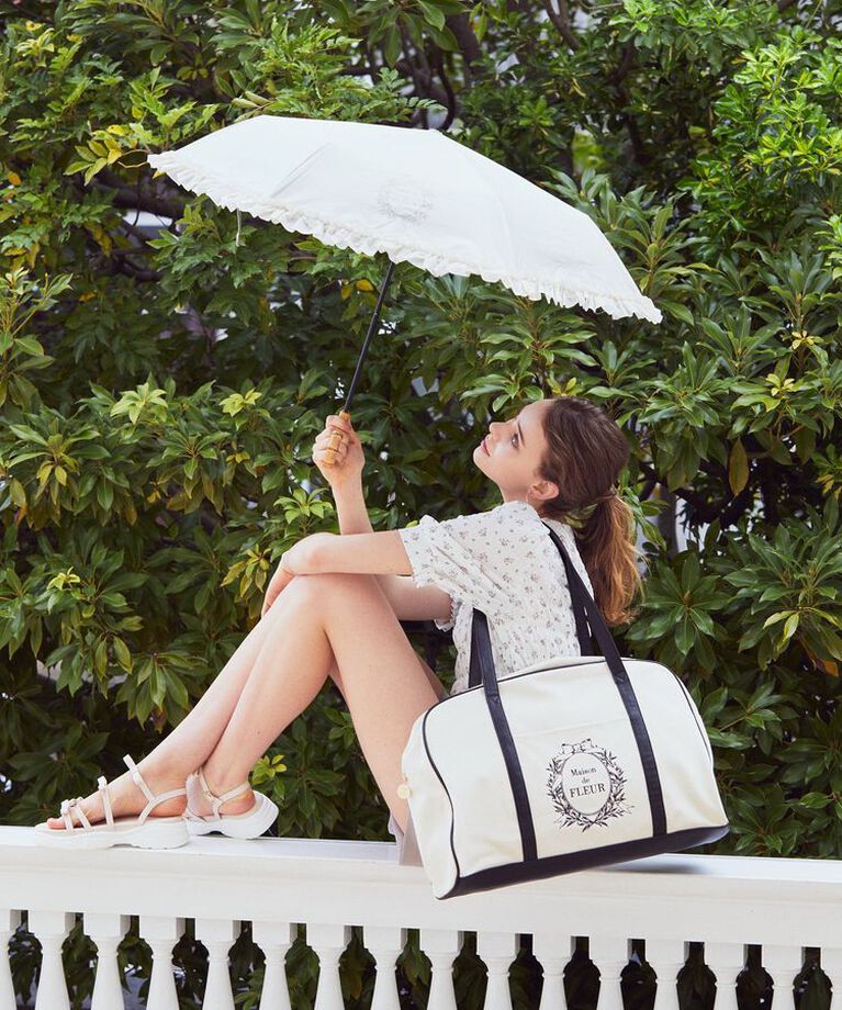 Maison de FLEUR「遮光&UV CUT フリル折りたたみ傘」|傘|