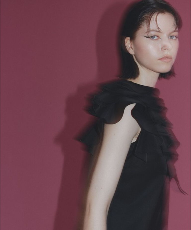 LOULOU WILLOUGHBY「【LOULOU WILLOUGHBY】アシメフリルワンピース」|ワンピース|