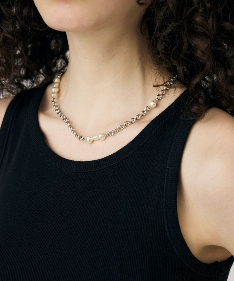 MOUSSY「DISTORTED F/PEARL ネックレス」|ネックレス|SLV