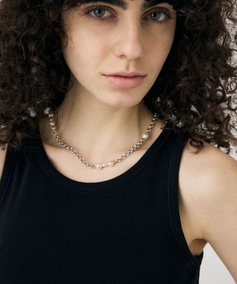 MOUSSY「DISTORTED F/PEARL ネックレス」|ネックレス|