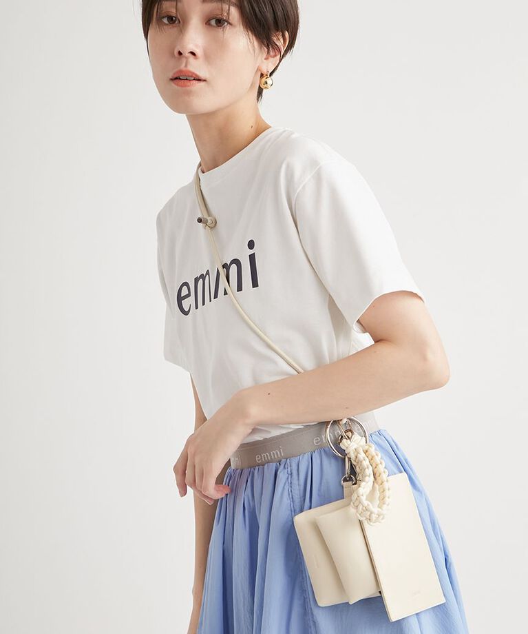 emmi atelier「【ONLINE限定カラー】マルチショルダー」|ショルダー・メッセンジャー|IVR