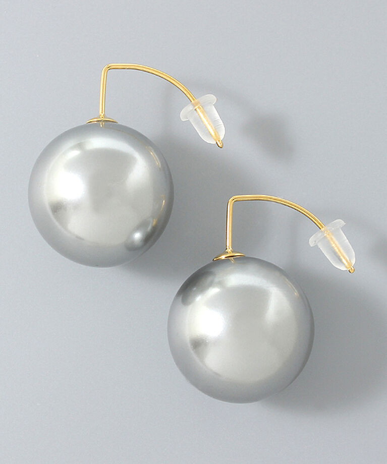 Phoebe「ビッグパールフックピアス グレー」|ピアス|グレー