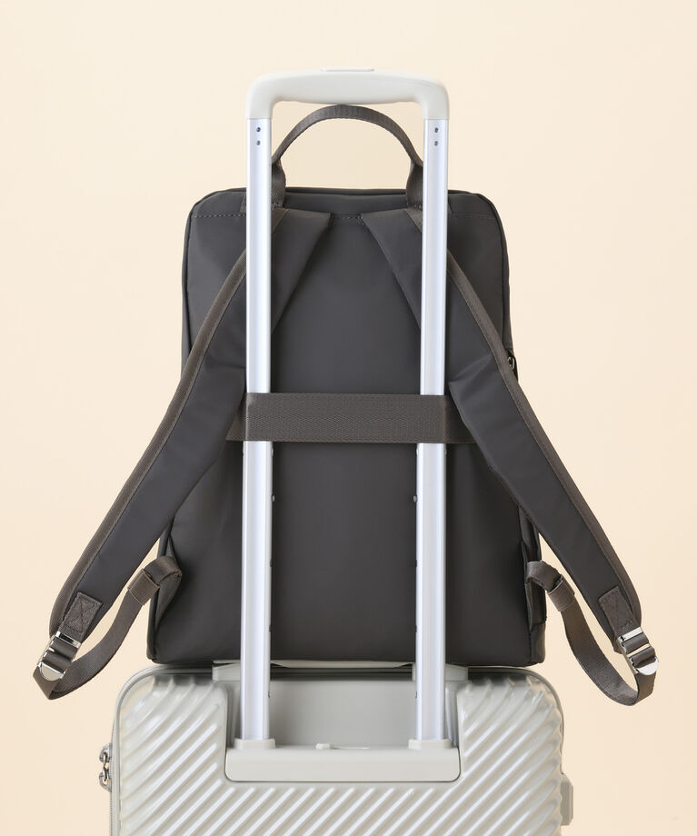 W&.Day/Night「W&.Day/Night ピサラ スリムリュック A4ジャストサイズ 11.0インチタブレット収納 15291」|リュック|