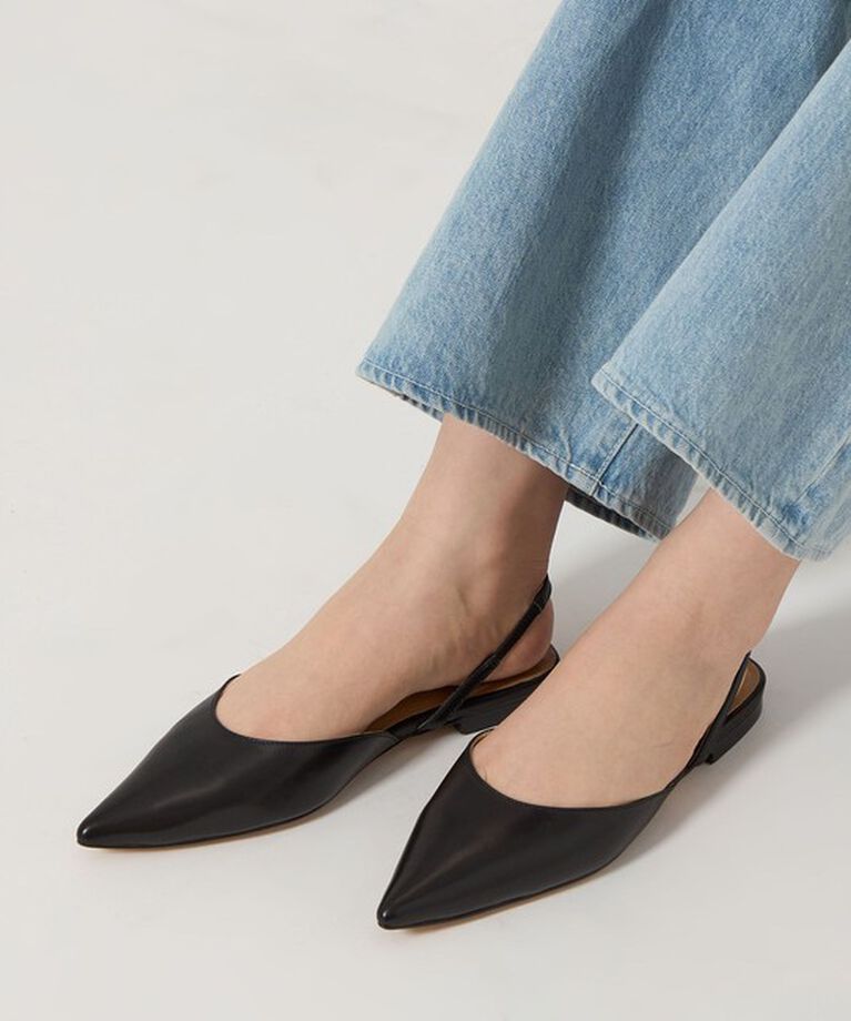 ODETTE E ODILE「ポインテッドバックベルト フラット10↑」|パンプス|