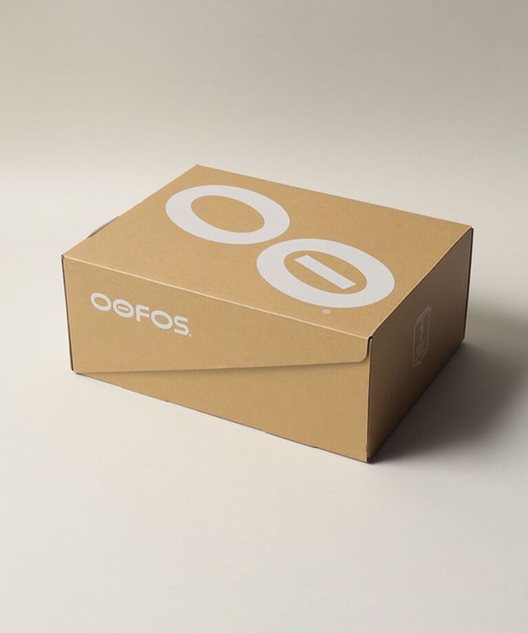 ODETTE E ODILE「＜OOFOS＞Oomega」|サンダル|