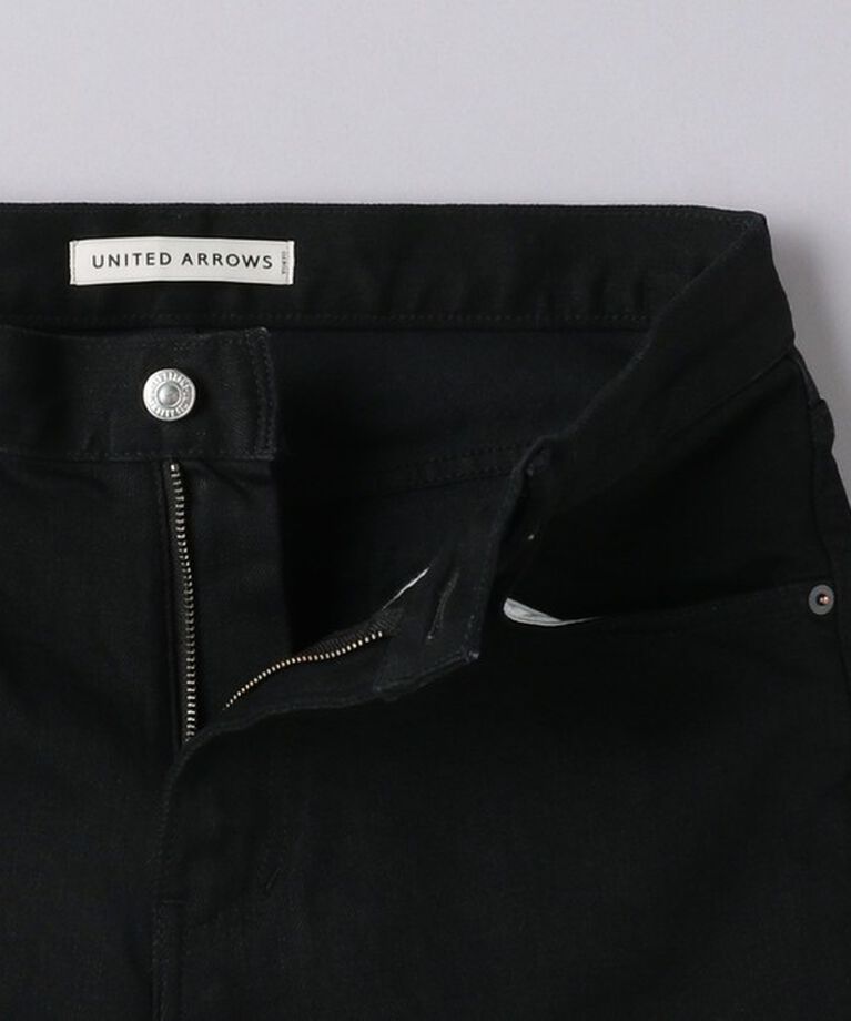 UNITED ARROWS「カイハラ スリムテーパード ブラック  デニム」|デニム|