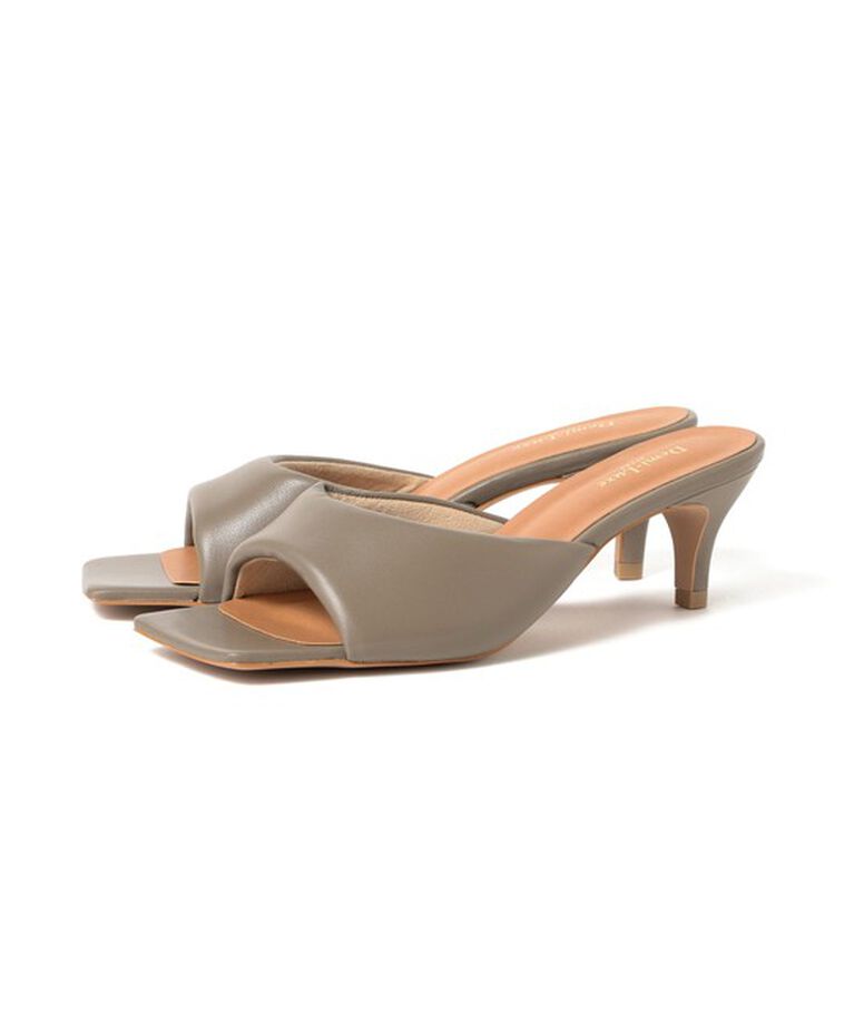 Demi-Luxe BEAMS 「スクエアパフサンダル .M」|サンダル|