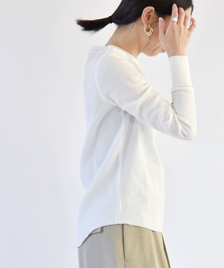 quaranciel「quaranciel:〈洗濯機可能〉ワッフル クルーネック ラウンドヘム カットソー」|Tシャツ・カットソー|