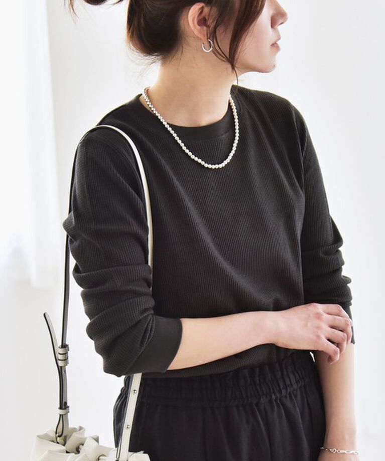 quaranciel「quaranciel:〈洗濯機可能〉ワッフル クルーネック ラウンドヘム カットソー」|Tシャツ・カットソー|ブラック