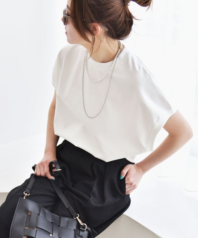 quaranciel「quaranciel:〈洗濯機可能〉ライト ポンチ コンパクト フレンチスリーブ TEE」|Tシャツ・カットソー|オフホワイト