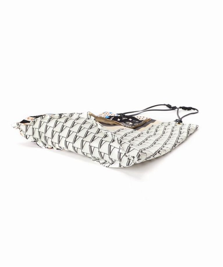 VERMEIL par iena「《追加予約》manipuri マニプリ Bag 別注Verロゴxデイジーバンダナ」|トートバッグ|