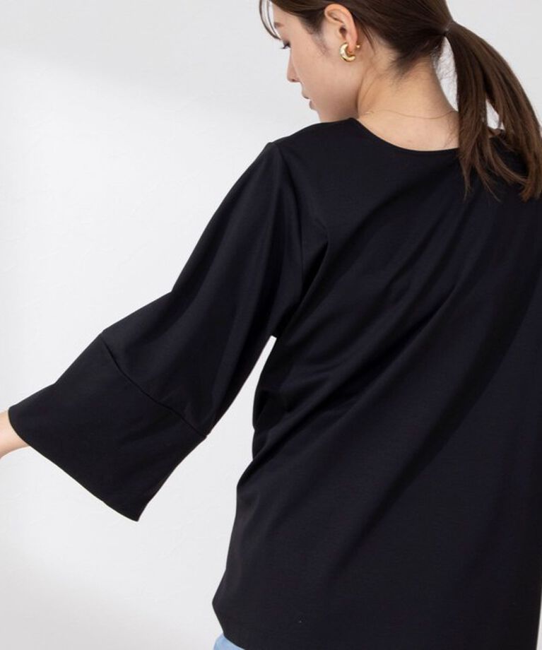 Rie Miller「アシンメトリーシャーリング2WAYボリュームスリーブカットソー」|Tシャツ・カットソー|