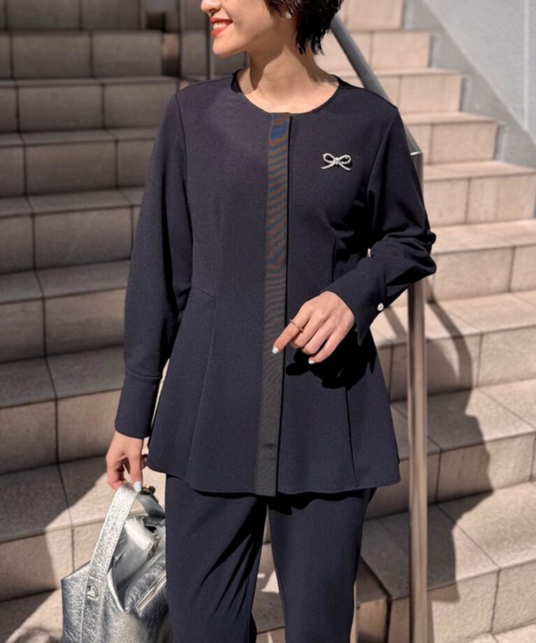 NOLLEY'S「《セットアップ対応》ウォッシャブルカットジョーゼットサイドタック2WAYブラウス」|シャツ・ブラウス|ネイビー