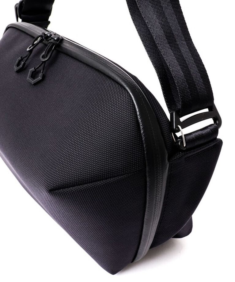 NOLLEY'S goodman「【beruf baggage/ベルーフ バゲッジ】URBAN EXPLORER 6.0HA」|ショルダー・メッセンジャー|