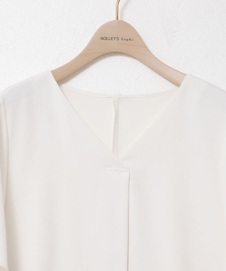 NOLLEY'S sophi「《セットアップ対応》ツイルVタックブラウス」|シャツ・ブラウス|