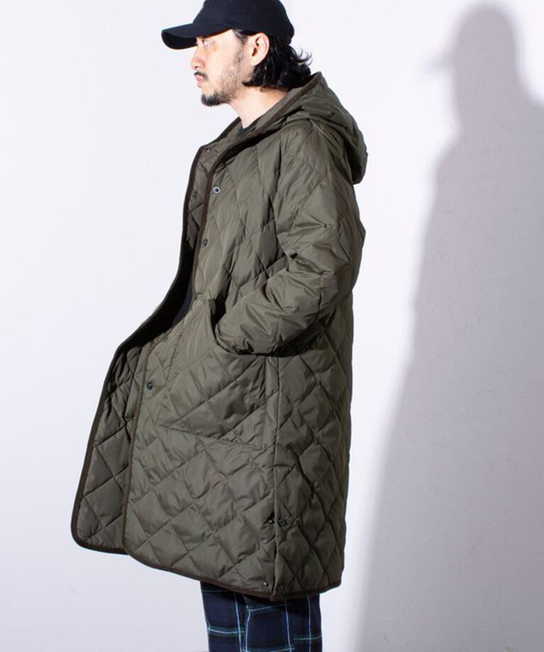 GLOSTER「【TAION/タイオン】GLOSTER別注 パイピング フーデット ロングダウンコート キルティング」|ダウン|