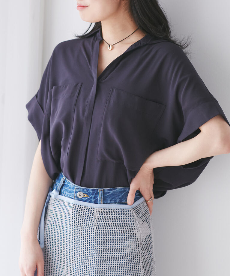 VIS「【WEB限定】バックシャンVネックブラウス【洗える】」|シャツ・ブラウス|