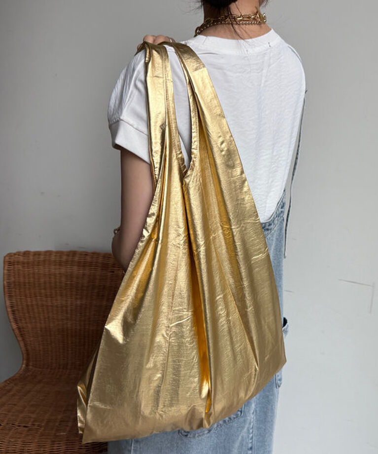  「【BAGGU/バグゥ】25SS STANDARD BAGGU メタリック」|トートバッグ|ゴールド