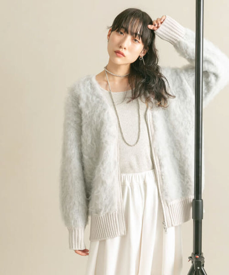  「KBF 『WEB/一部店舗限定』シャギーZIPカーディガン」|カーディガン|