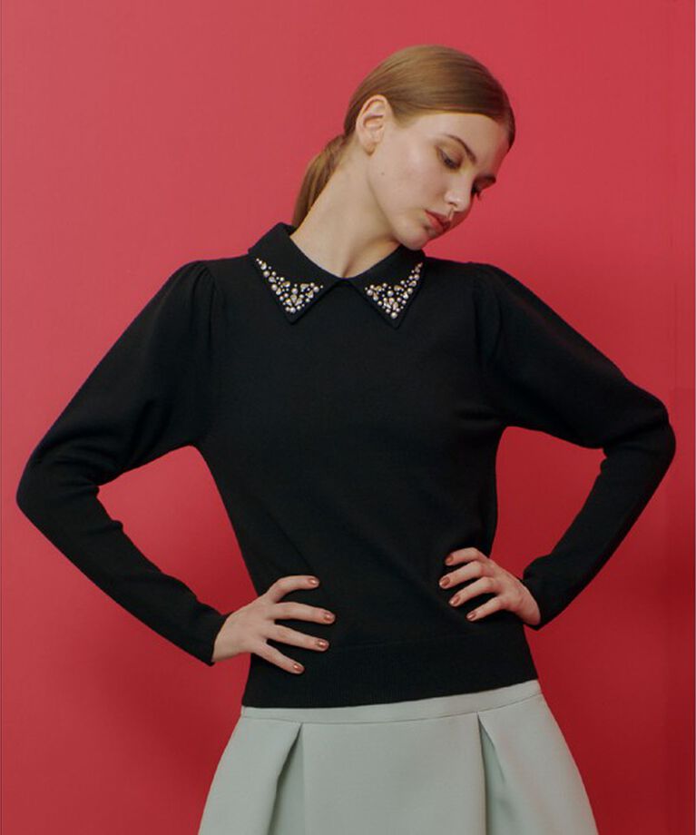 LOULOU WILLOUGHBY「【LOULOU WILLOUGHBY】衿ビジューパフスリーブプルオーバー」|ニット・セーター|