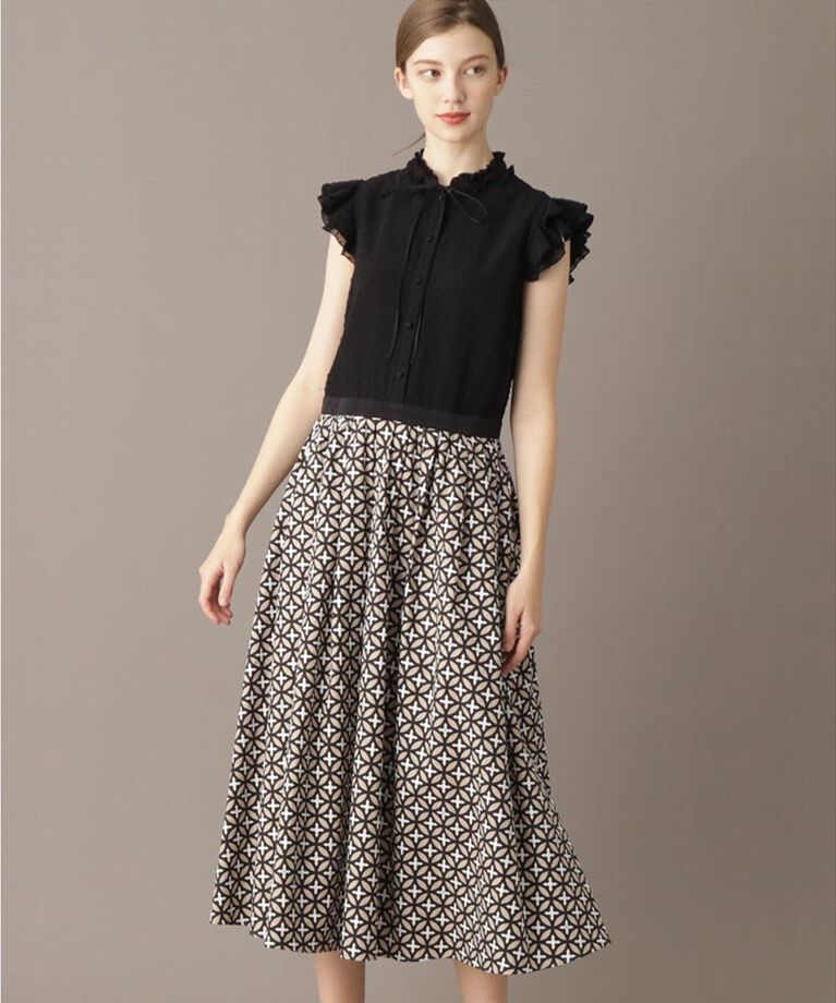DRESSTERIOR「【大人百花春号掲載 モデル美香さん着用】ドットジャカードオーバーラップコンビドレス」|ワンピース|ブラック(519)