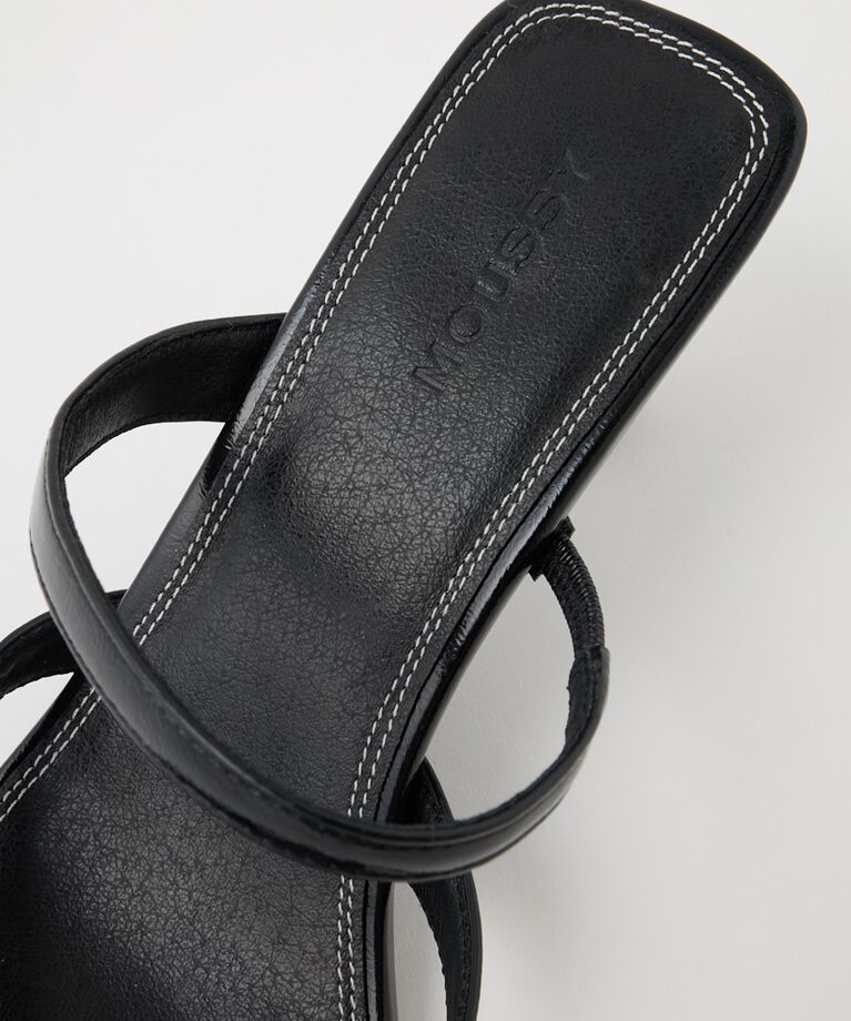 MOUSSY「TINY BELTED サンダル」|サンダル|