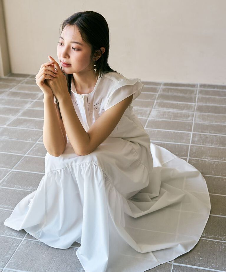 FRAY I.D「カットワークティアードワンピース／ウォッシャブル」|ワンピース|WHT