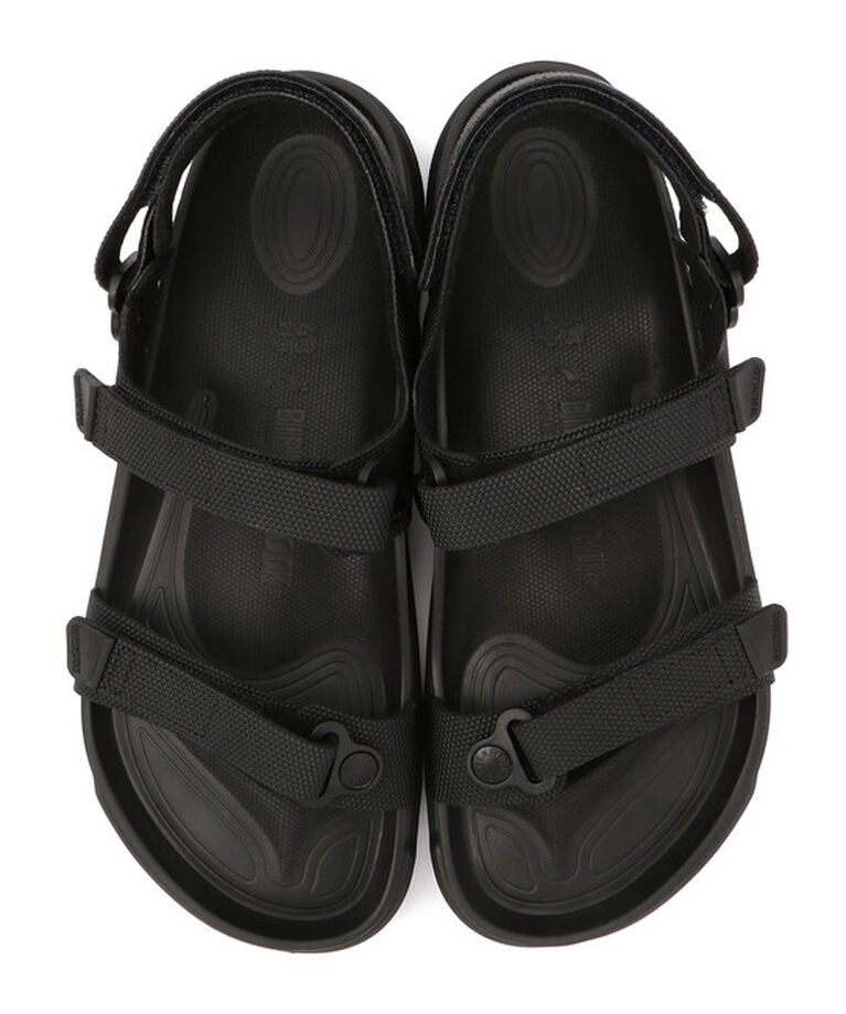BIRKENSTOCK「【ビルケンシュトック】カラハリ CC/フーツラブラック ビルコフロー/サンダル メンズ レディース」|サンダル|