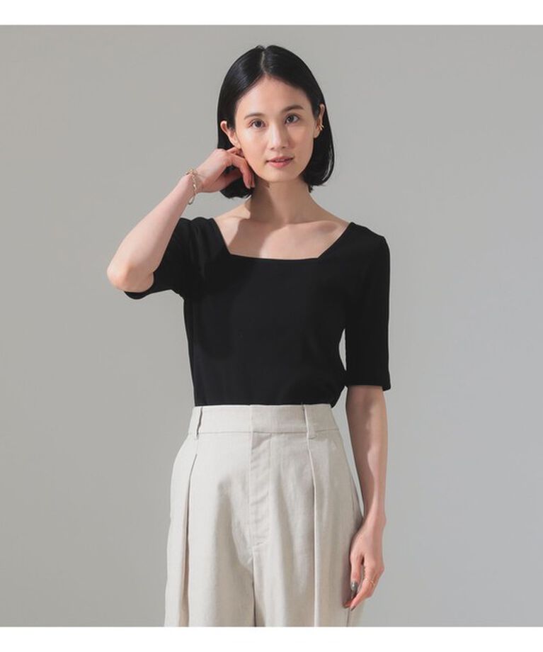 Demi-Luxe BEAMS 「【別注】スタイリスト佐藤佳菜子 × SLOANE / スクエアネック リブTシャツ」|Tシャツ・カットソー|BLACK