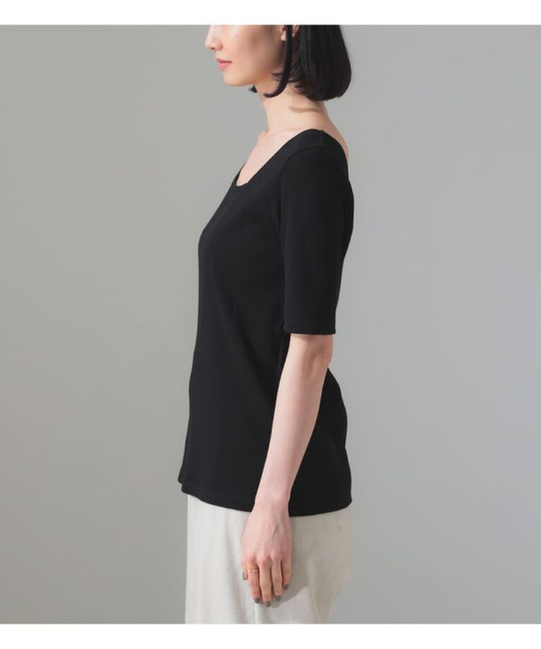 Demi-Luxe BEAMS 「【別注】スタイリスト佐藤佳菜子 × SLOANE / スクエアネック リブTシャツ」|Tシャツ・カットソー|