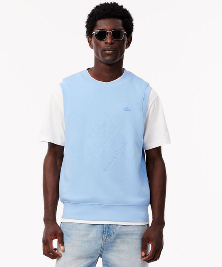 LACOSTE「オーバーサイズ アーガイル柄パッチ&ステッチスウェットベスト」|ベスト・ジレ|ライトブルー