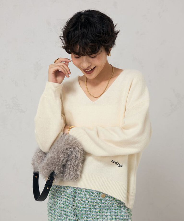 NOLLEY'S「ロゴ刺繍入りVネックプルオーバーニット」|ニット・セーター|