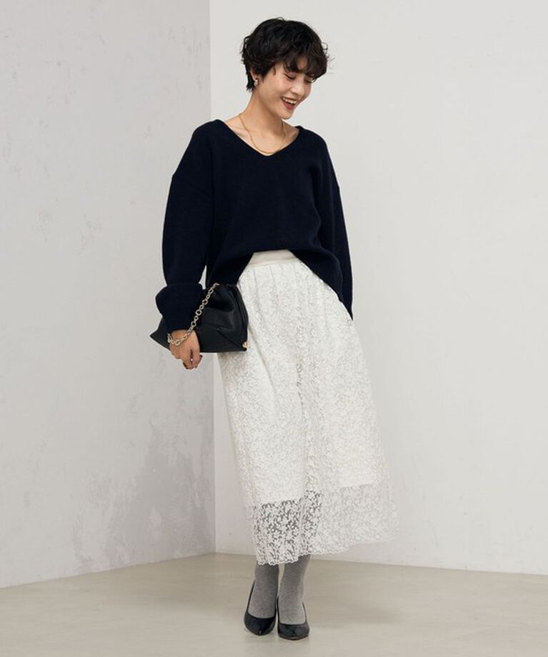 NOLLEY'S「ロゴ刺繍入りVネックプルオーバーニット」|ニット・セーター|