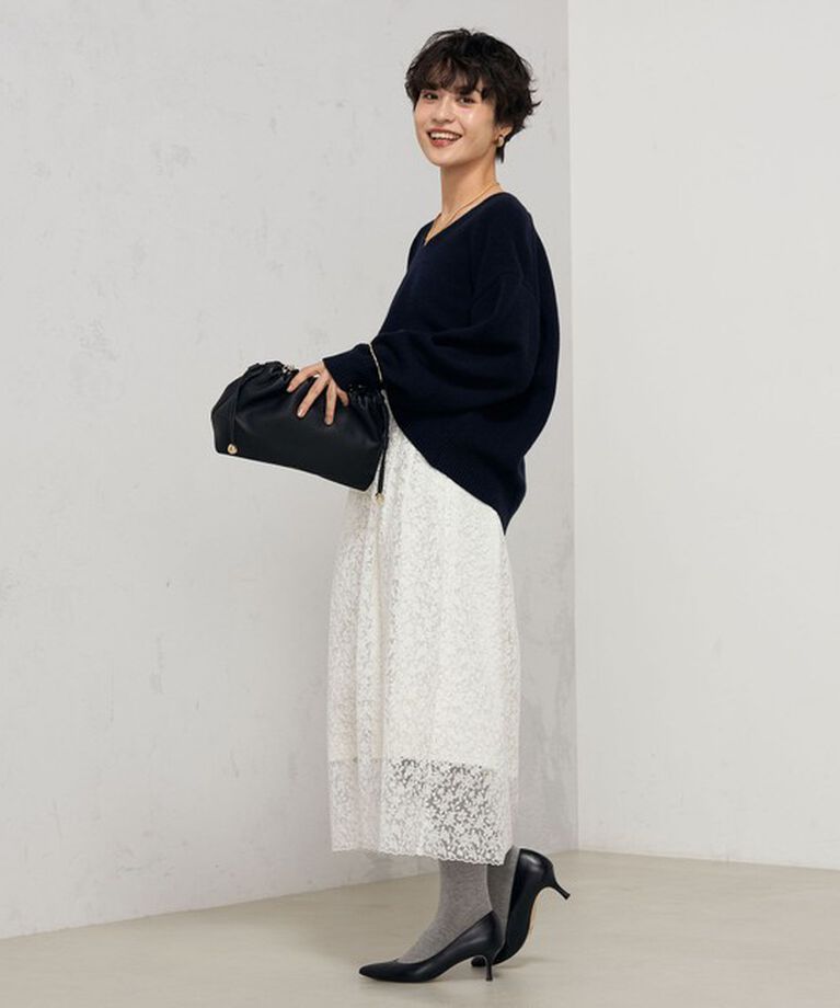 NOLLEY'S「ロゴ刺繍入りVネックプルオーバーニット」|ニット・セーター|