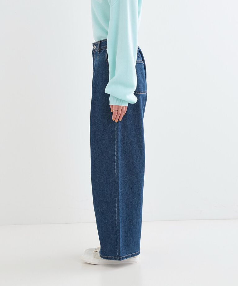 SHOO･LA･RUE「後ろウエストゴムが楽 大人のタックワイド デニムパンツ」|デニム|