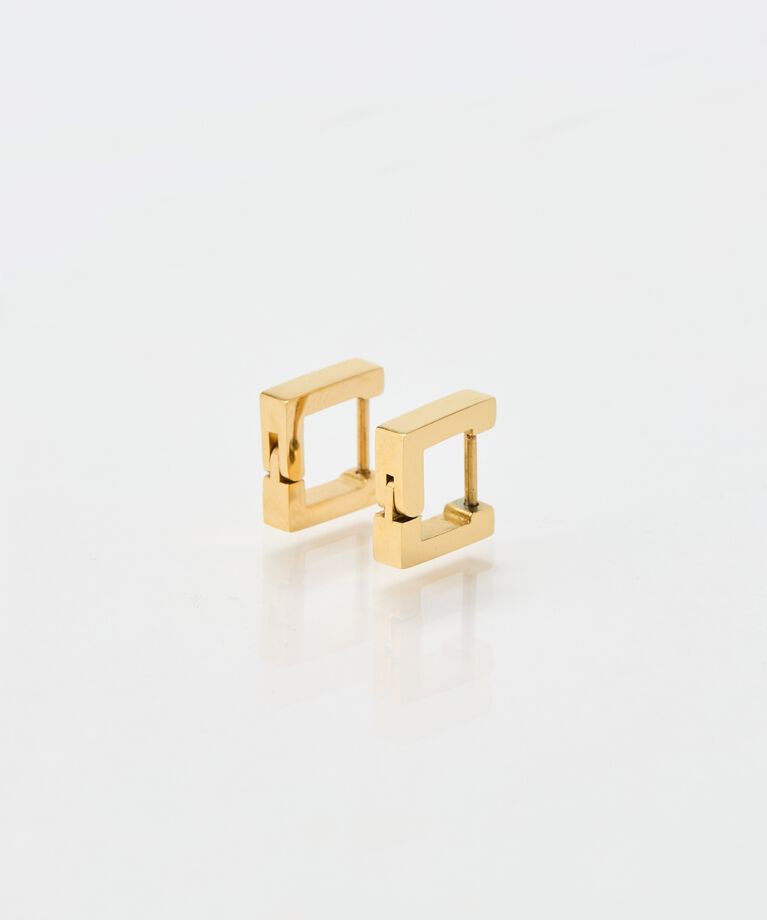 Phoebe「【金属アレルギー対応】ストレートスクエアフープピアス　ゴールド/サージカルステンレス」|ピアス|
