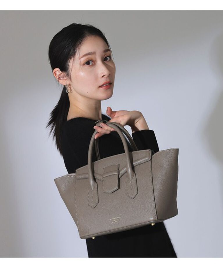 Demi-Luxe BEAMS 「CHRISTIAN VILLA / 別注 フラップ ハンドバッグ.」|トートバッグ|
