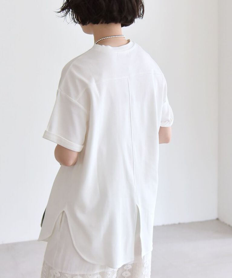 quaranciel「quaranciel:〈多機能/洗濯機可能〉バック スリット チュニック TEE」|Tシャツ・カットソー|