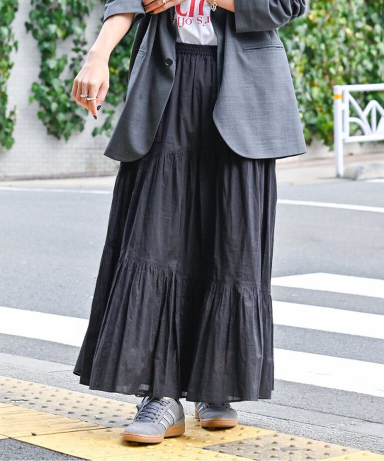 OUTDOOR PRODUCTS Usual Things「COTTON VOILEアシンメトリーティアードスカート」|スカート|ブラック