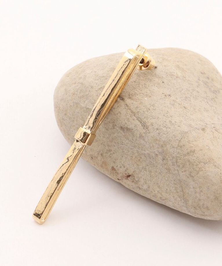 NOLLEY'S「【ucalypt/ユーカリプト】Long Linear Ribbon Pierce」|ピアス|ゴールド