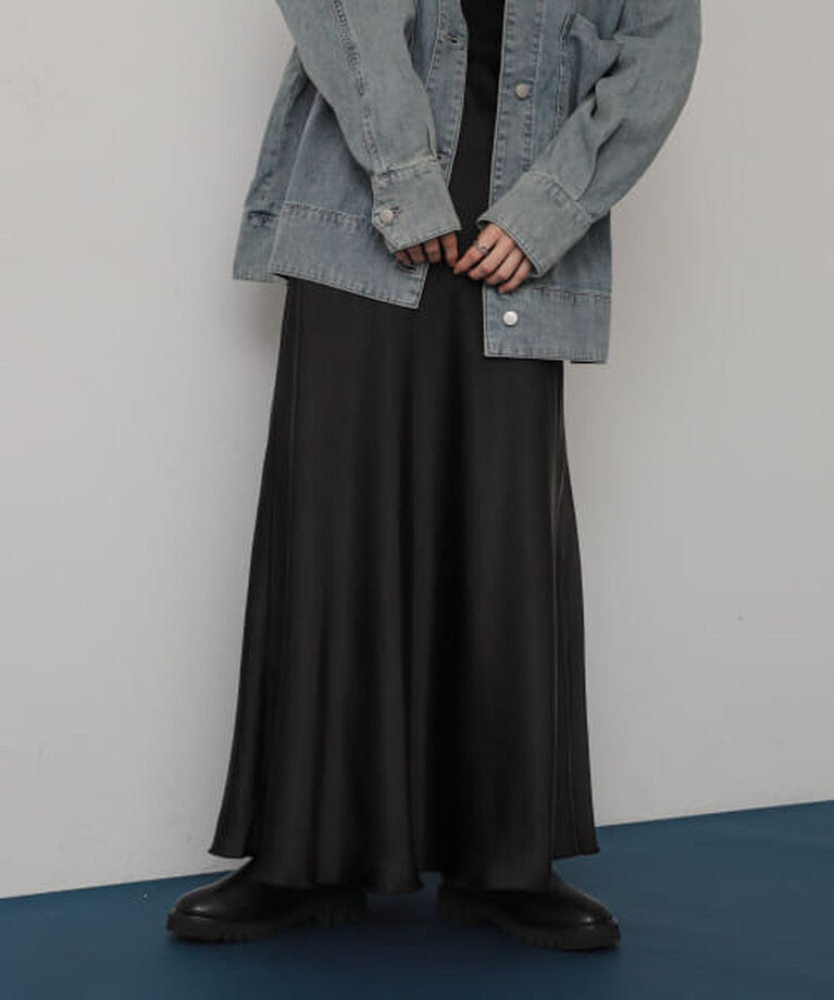 SENSE OF PLACE by URBAN RESEARCH「SENSE OF PLACE 『WEB/一部店舗限定サイズ』ナローサテンスカート」|スカート|