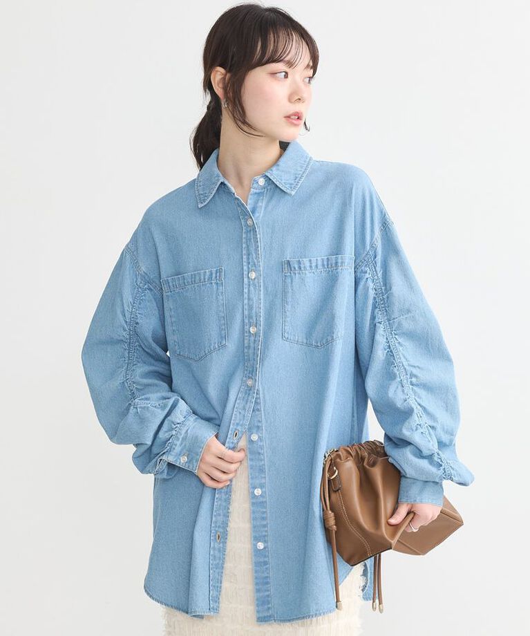 earth music&ecology「シャーリングスリーブデニムシャツ」|シャツ・ブラウス|