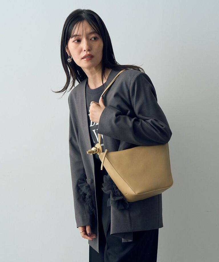 YECCA VECCA「LE VERNIS.Transformer bag」|その他|Beige