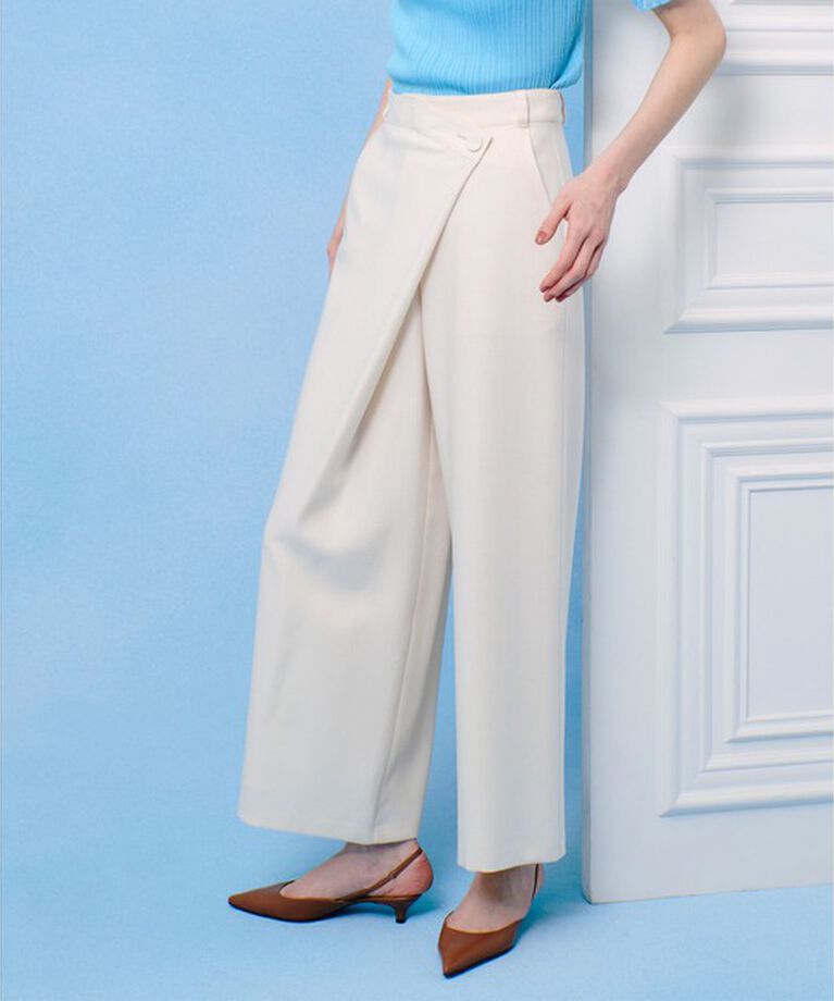 LOULOU WILLOUGHBY「【LOULOU WILLOUGHBY】アシメタックワイドパンツ」|チノ|