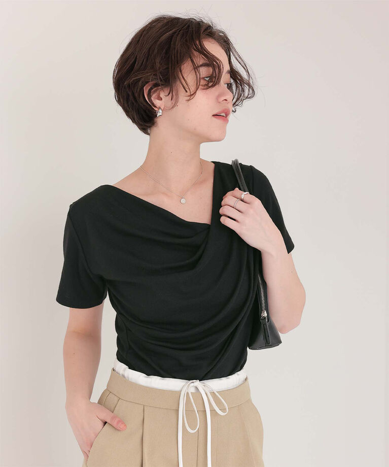 titivate「オフショルダーハーフスリーブTシャツ」|Tシャツ・カットソー|