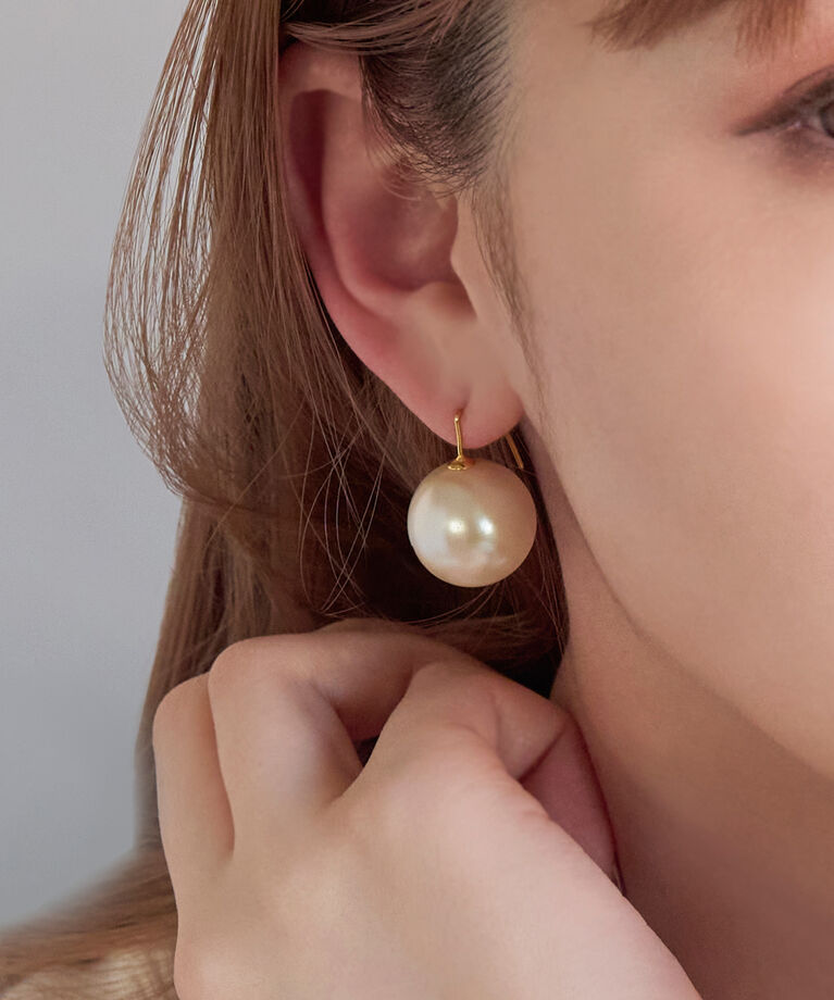 Phoebe「ビッグパールフックピアス ホワイト」|ピアス|