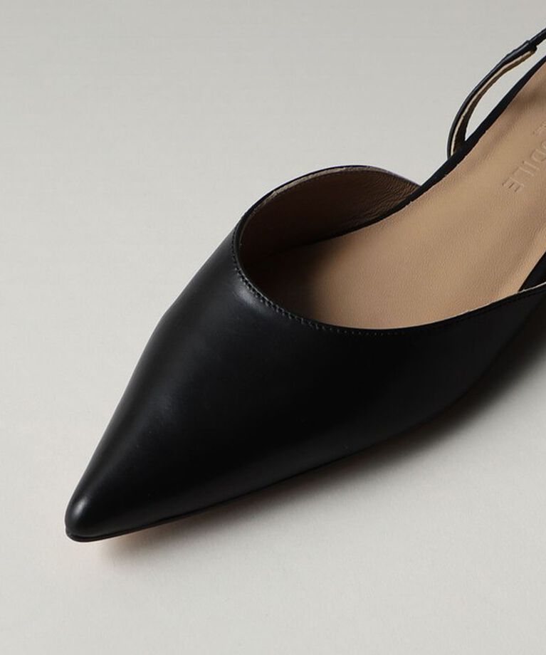 ODETTE E ODILE「ポインテッドバックベルト フラット10↑」|パンプス|