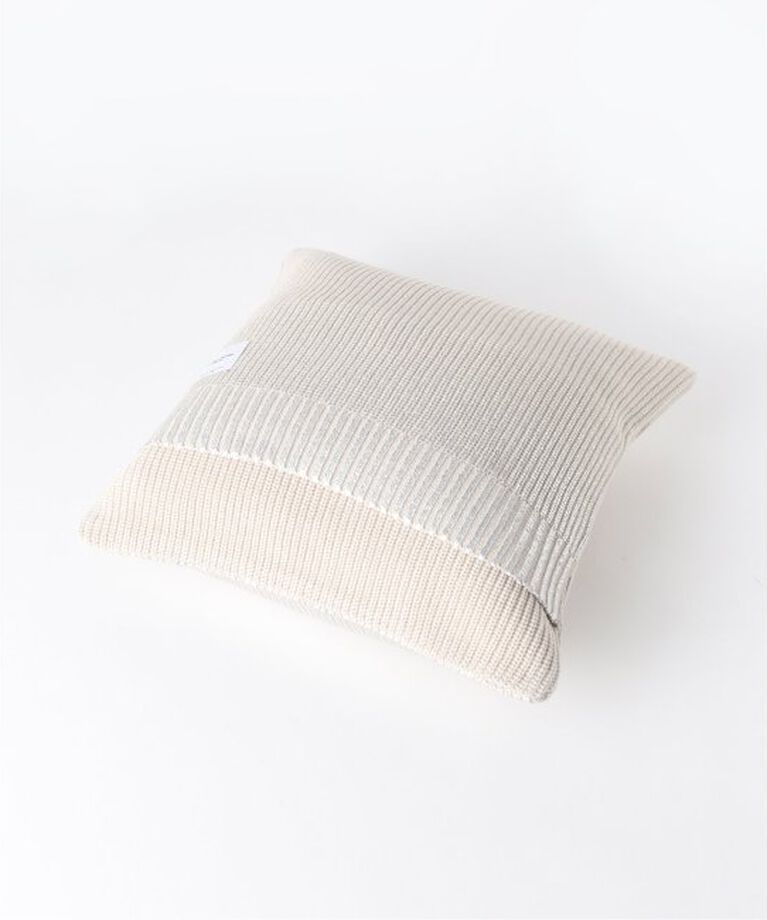 journal standard Furniture「SILVER PRINT KNIT CUSHION　クッションカバー 45cm」|クッション・クッションカバー|
