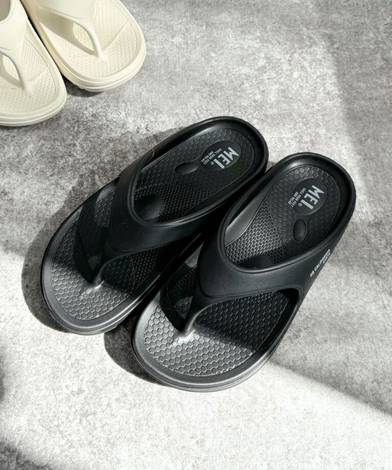 fredy emue「【MEI/メイ】TONG SANDAL リカバリーサンダル EVA」|サンダル|ブラック